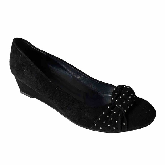 Stuart Weitzman Dotsun Black Suede Pump Wedge Heel Knot Studded Round To… - Picture 1 of 9
